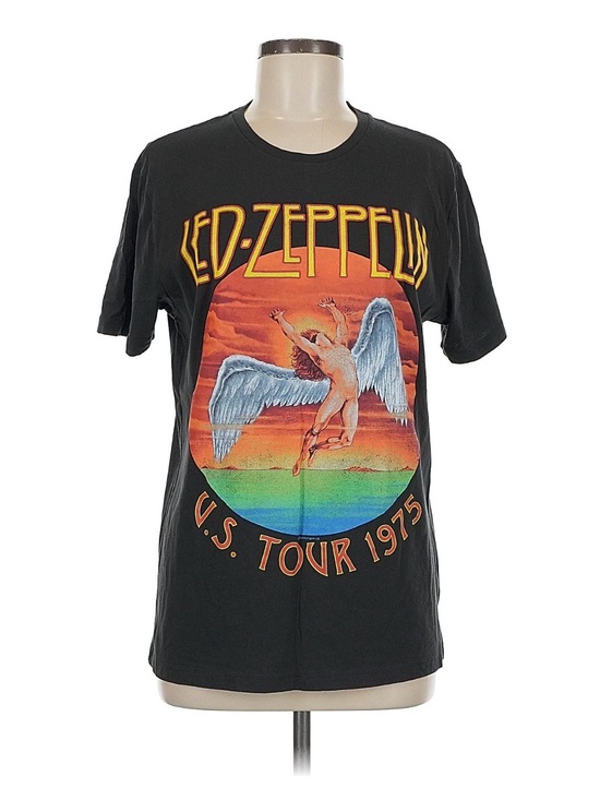 Old Navy Tops - Old Navy Black Led Zeppelin Graphic Tee with Sunset Print